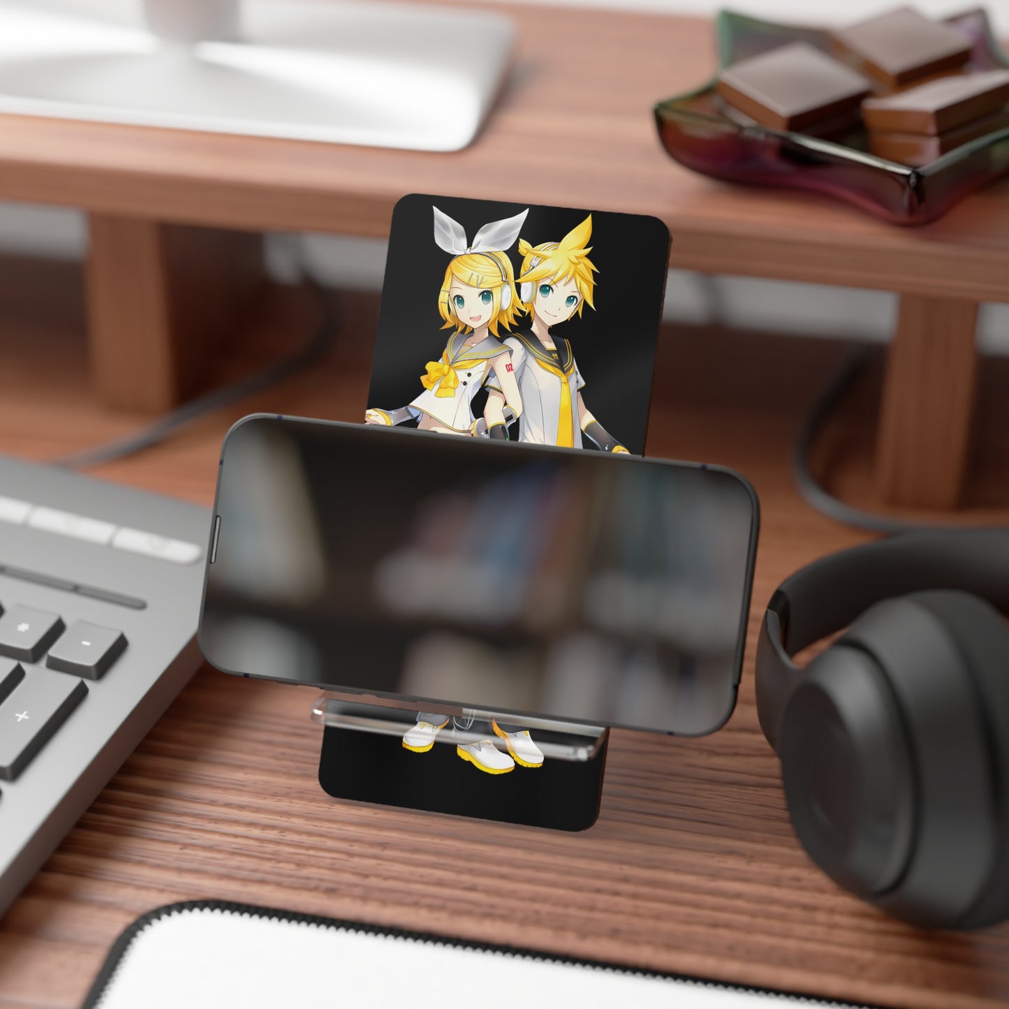 Kagamine Rin and Len | Vocaloid | Mobile Display Stand for Smartphones